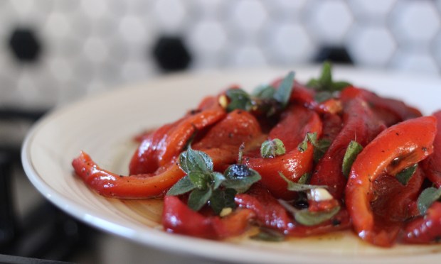 roasted-peppers-pepperone-arrostiti-recipe-hare-tortoise-kitchen